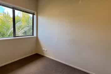 5/48 Wharf Road, Te Atatu Peninsula