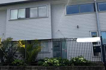 5/48 Wharf Road, Te Atatu Peninsula