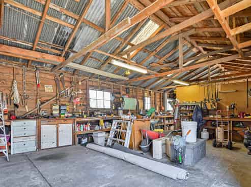 25 Watson Road, Karamu