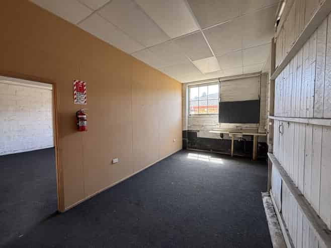 Tauranga central showroom and yard