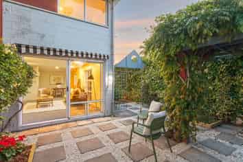 4 Peacock Street, Christchurch Central