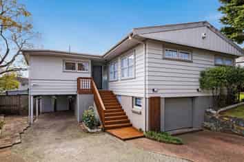 16 Red Hill Road, Red Hill