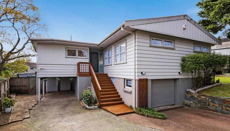 16 Red Hill Road, Red Hill