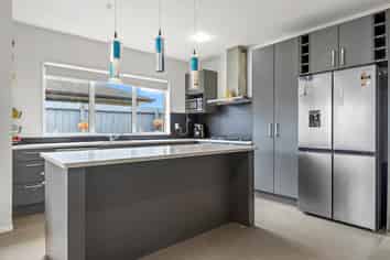 8  Dalray Avenue, Takanini