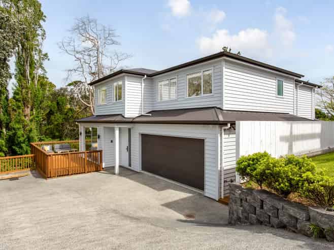 20D Coronation Street, Belmont