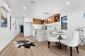  33 John Gray Street, Takanini