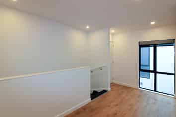 47A/97 Taranaki Street (upstairs), Wellington Central