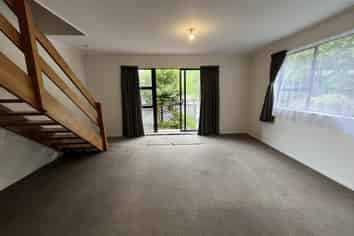 10/75 Delhi Crescent, Khandallah