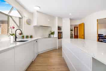 761 Main North Road, Belfast