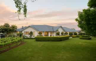 33 Haswell Place, Huntington