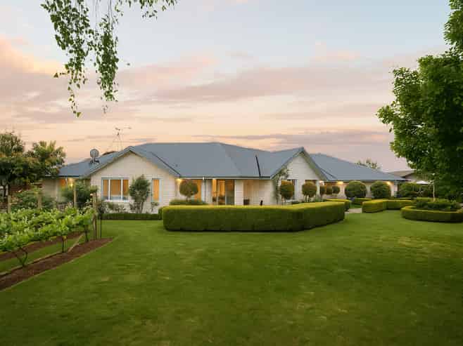 33 Haswell Place, Huntington