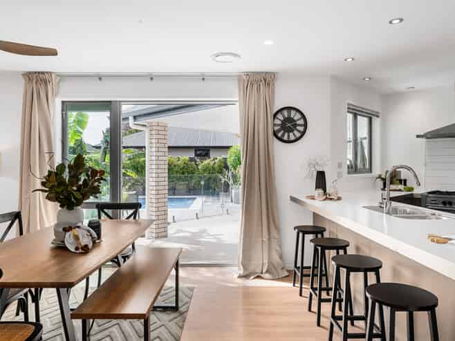 33 Haswell Place, Huntington