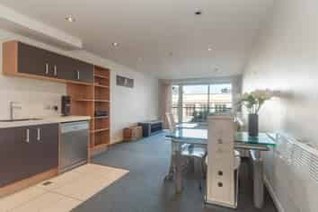 2G/245 Wakefield Street, Te Aro