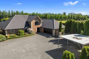 123 Albert Street, Elgin