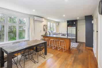 31 Office Road, Merivale