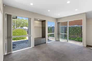 1/5 Kennedys Bush Road, Halswell