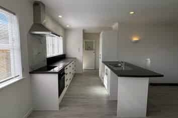 56 Landon Avenue, Mangere East