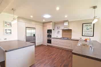 198 Marama Avenue North, Otatara