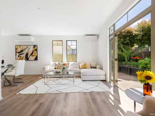 7 Goodland Street, Royal Oak