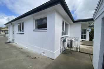 112 West Street, Hawthorndale