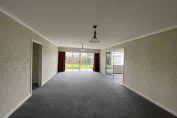 112 West Street, Hawthorndale