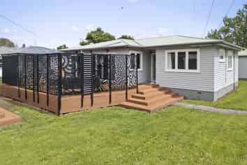 15 Pooles Road, Te Aroha