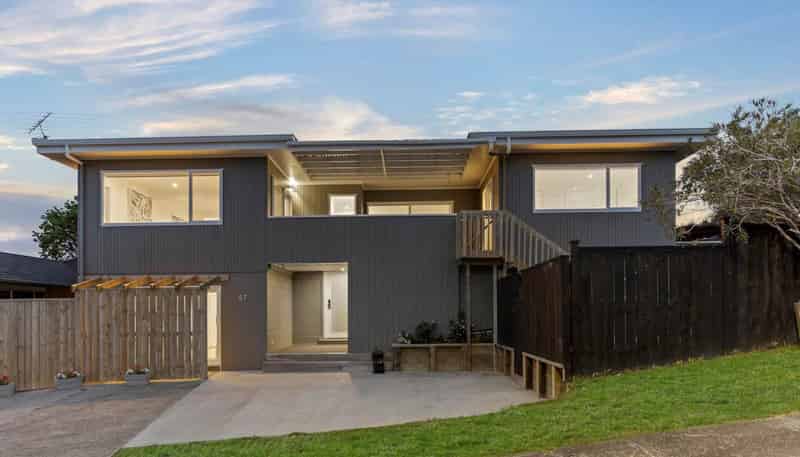 87 Weatherly Road, Torbay