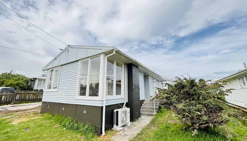 52 Watts Road, Manurewa