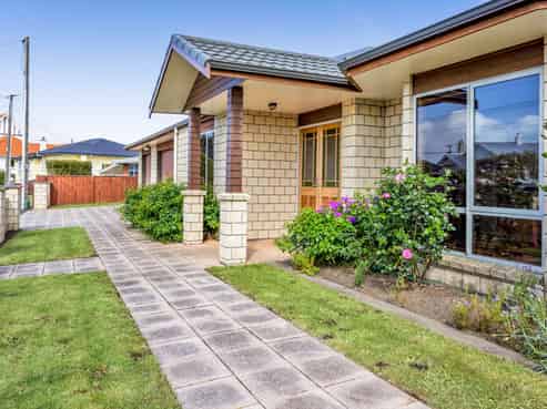 71 Argyle Street, Hawera