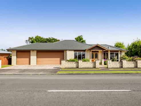 71 Argyle Street, Hawera