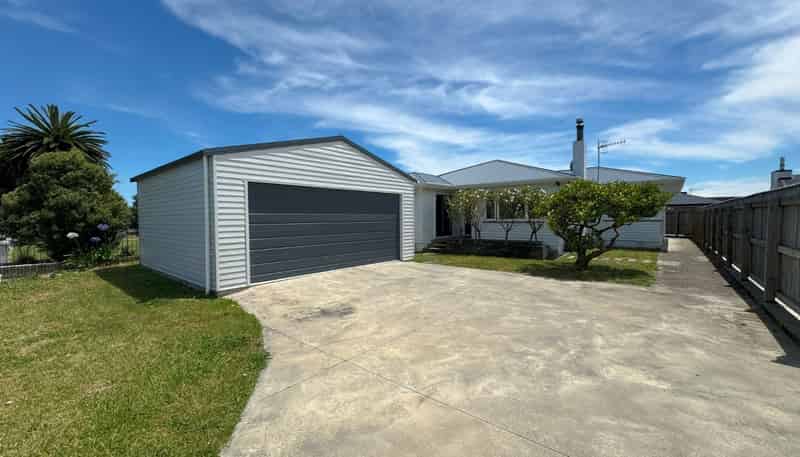 9 Belvedere Cres, Cloverlea