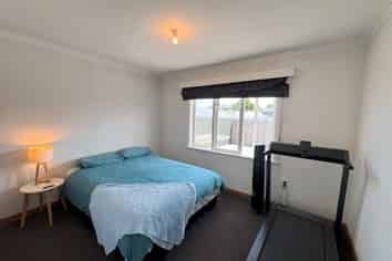 9 Belvedere Cres, Cloverlea