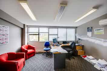 Modern Ahuriri Office with Warehouse