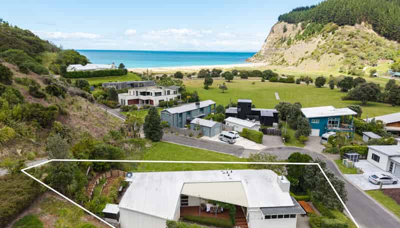 11 Tangitu Drive, Napier Port