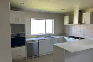 6 Te Ironui Place, Huntington