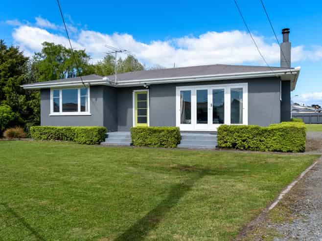 18 Solway Street, Solway