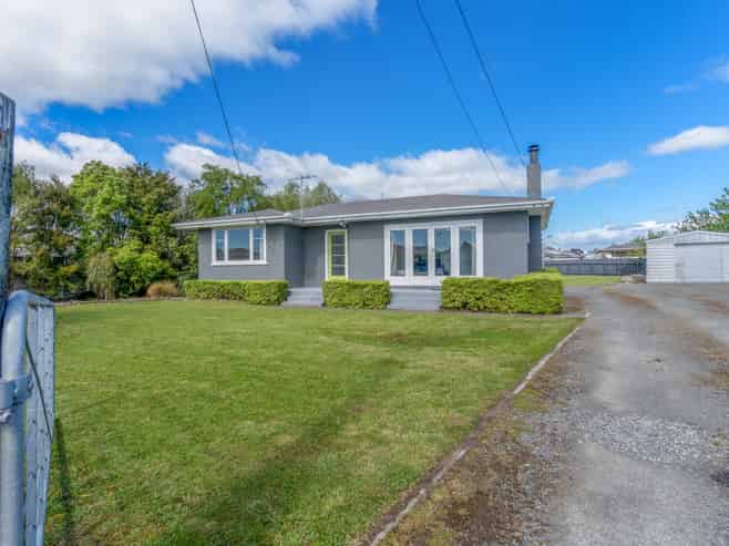 18 Solway Street, Solway