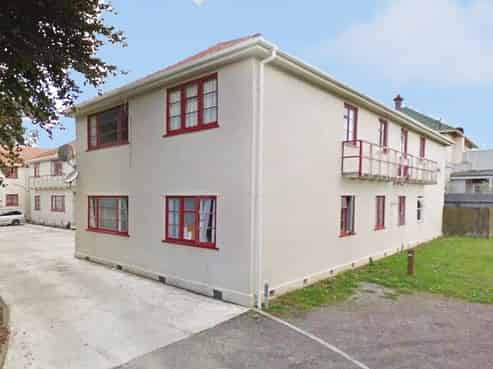 11 Larsen Court, Roslyn