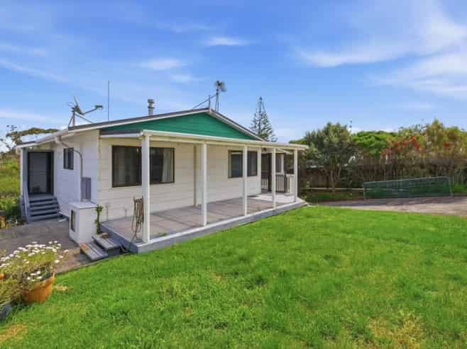 350 Pukehina Parade, Pukehina