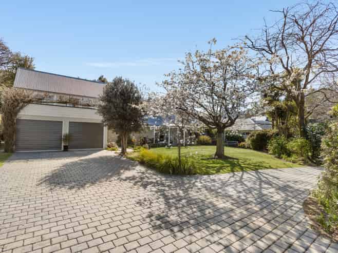 4 Larch Place, Wanaka