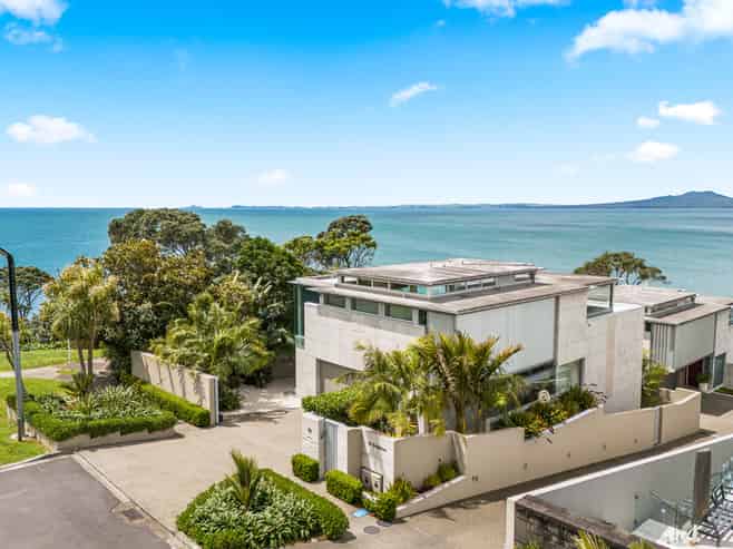 21 Brighton Terrace, Mairangi Bay