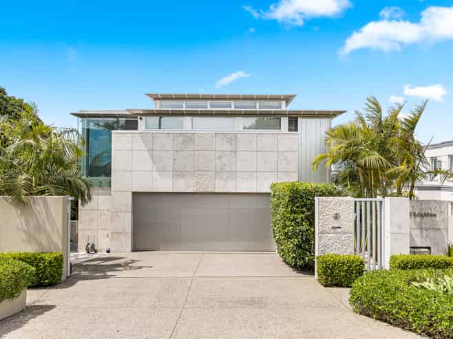 21 Brighton Terrace, Mairangi Bay
