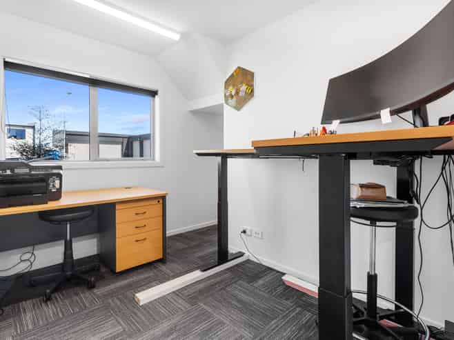 Modern Unit - Best in Complex