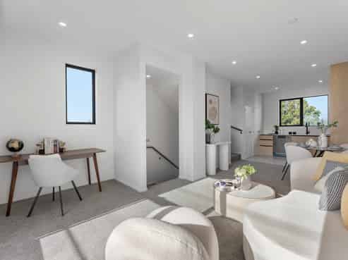 2/113 Te Atatu Road , Te Atatu South