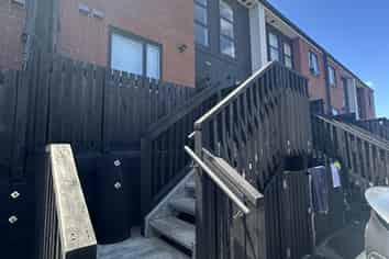 27 Manarini Road, Westgate