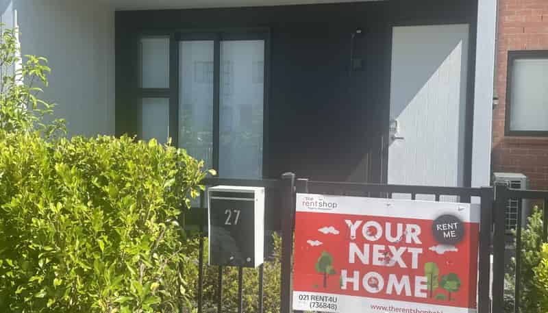 27 Manarini Road, Westgate