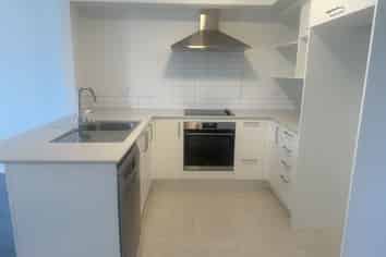 27 Manarini Road, Westgate