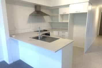 27 Manarini Road, Westgate