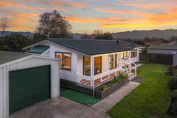 8A Fencourt Crescent, Katikati