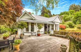 42 & 44 Crown Street, North East Valley